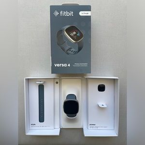 Fitbit Versa 4 Fitness Smartwatch (NEW)